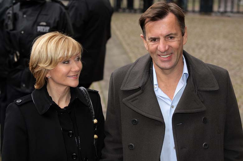 Duncan Bannatyne wife Joanne McCue