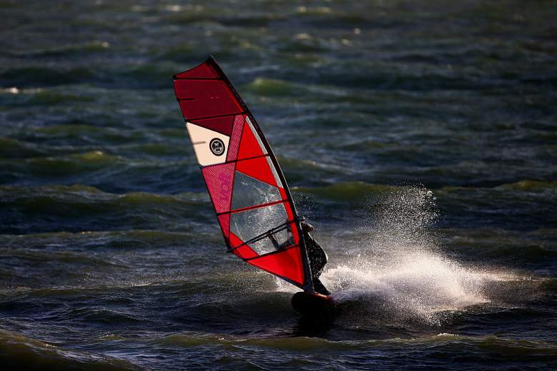 windsurfing