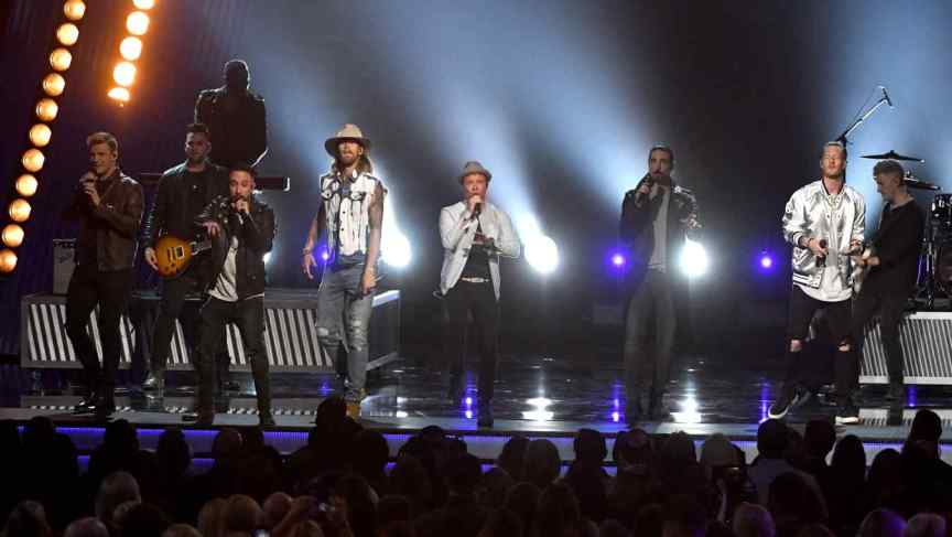 Backstreet Boys & Florida Georgia Line ACMA Awards Performance 2017