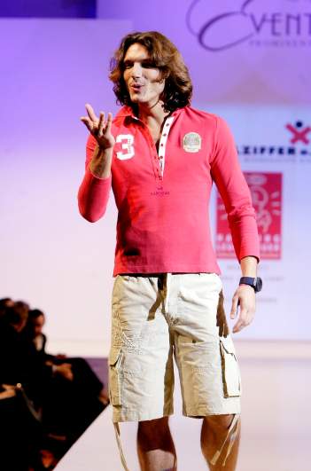 Pepe Munoz, Celine Dion boyfriend, Celine Dion backup dancer, Pepe Munoz age