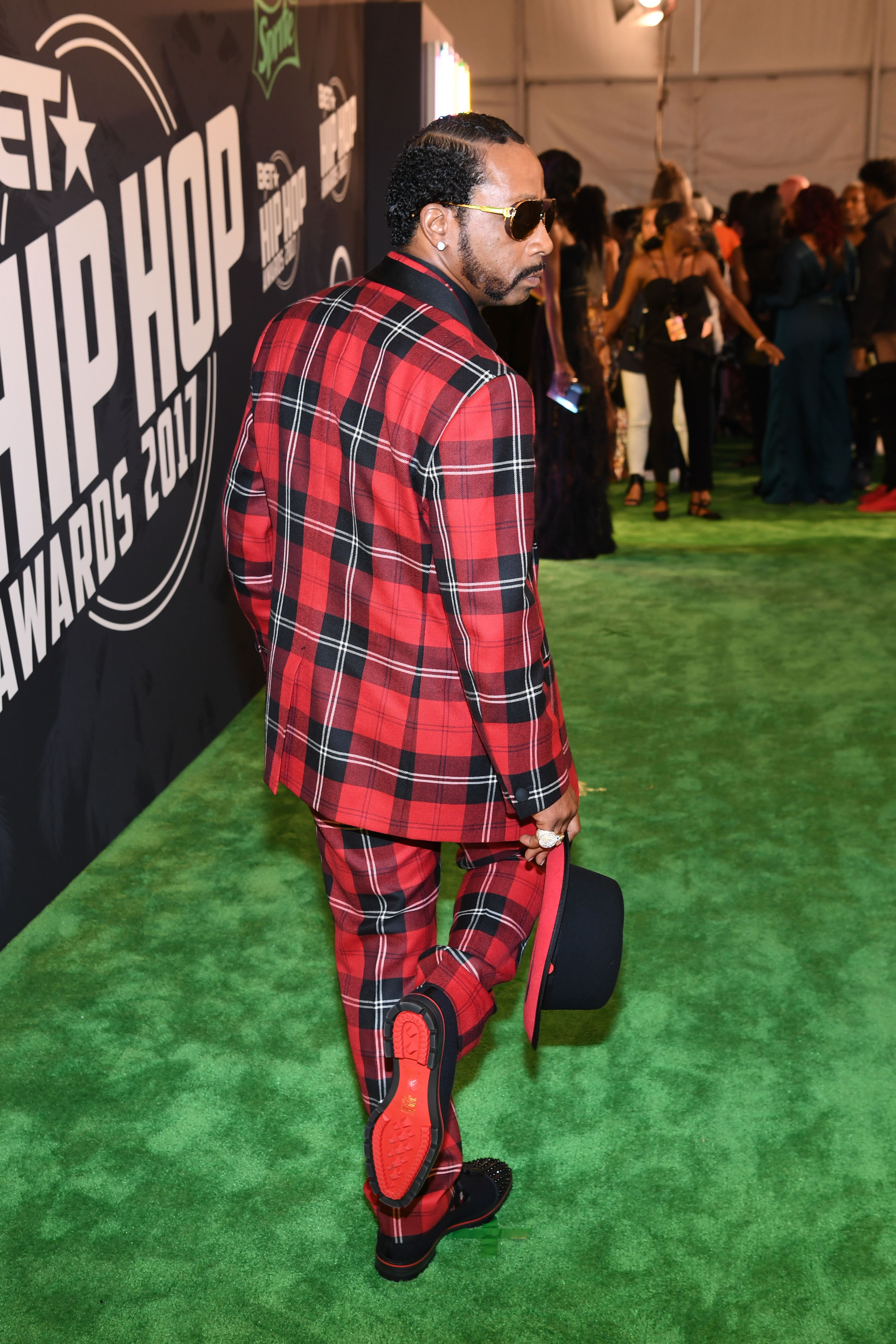 BET hip hop awards red carpet photos, pics of dj khaled on red carpet at the bet awards