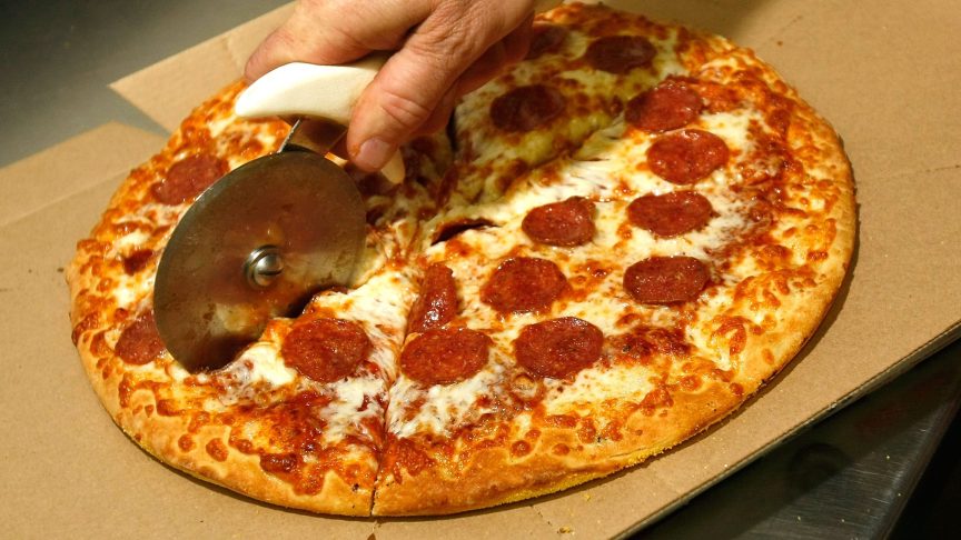 is pizza delivered on thanksgiving