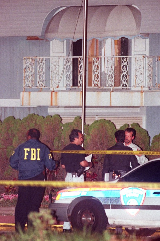 Andrew Cunanan Houseboat, Andrew Cunanan Crime Scene Photo