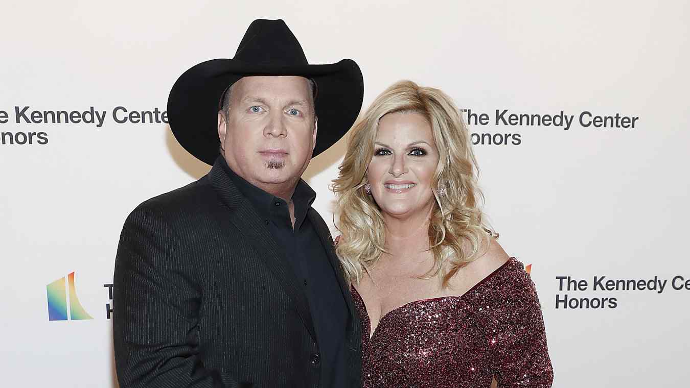 Garth and Trisha Live Song Requests