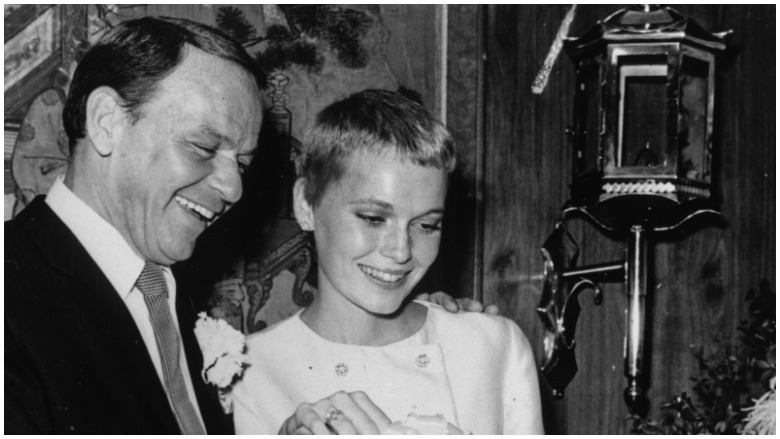 Frank Sinatra and actress Mia Farrow