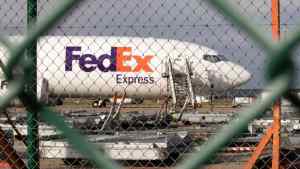fedex delivery memorial day 2021