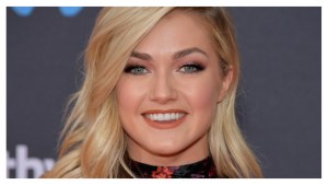 Lindsay Arnold.