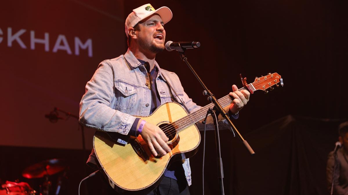 Chayce Beckham Performing