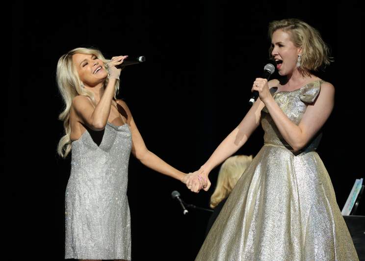 Kristin Chenowith and Ginna Claire Mason