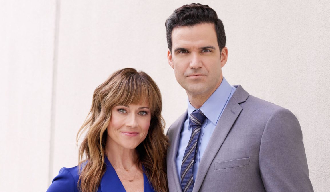 Nikki DeLoach, Benjamin Ayres