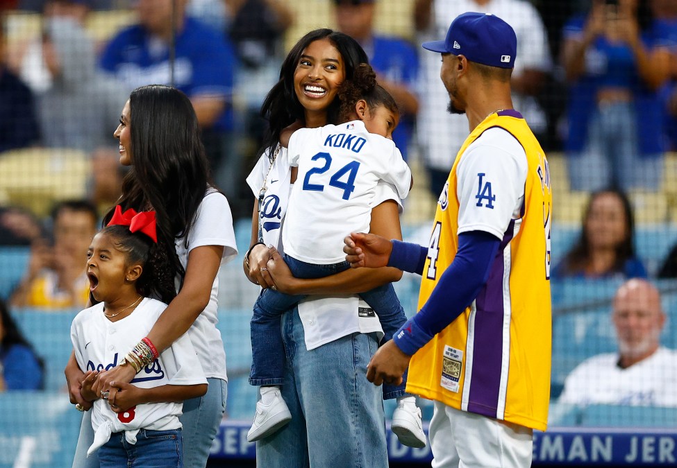  Vanessa Bryant, Bianka Bryant, Natalia Bryant, Capri Bryant and Mookie Betts