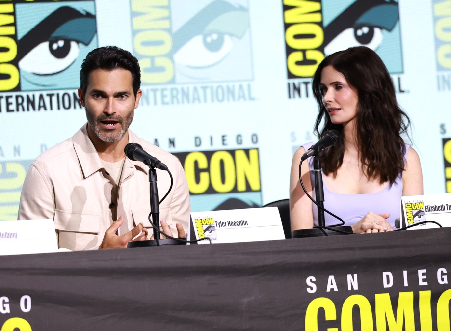 Tyler Hoechlin and Elizabeth 'Bitsie' Tulloch at SDCC 2024 "Superman & Lois" Panel