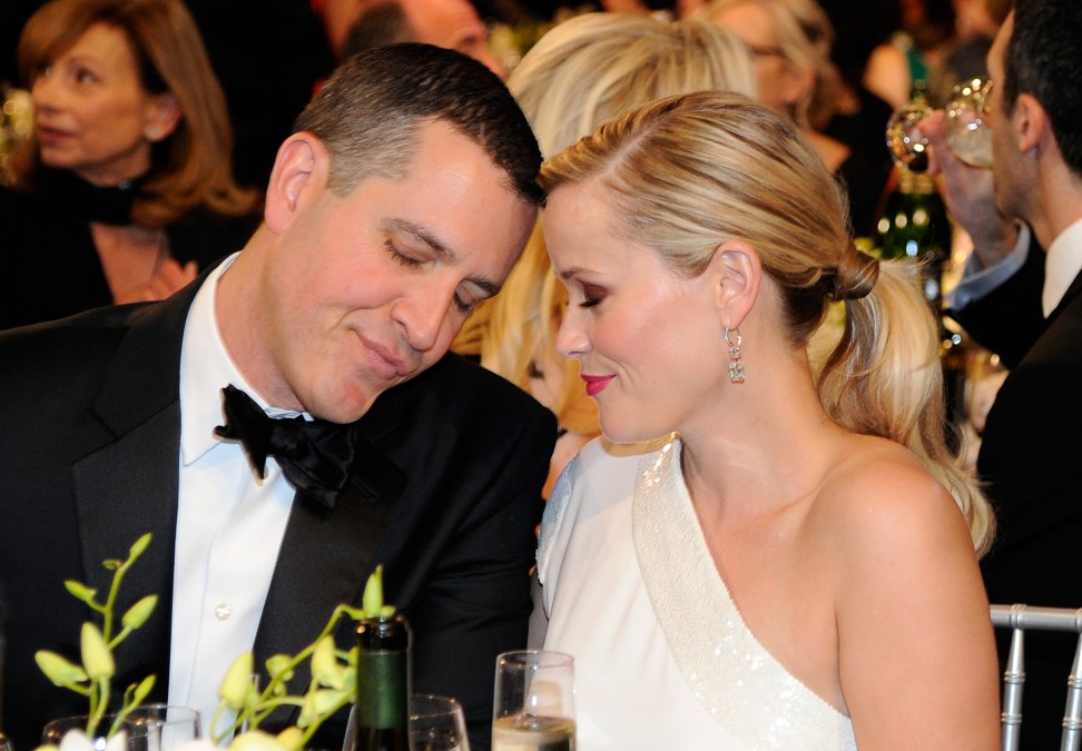 Who is Reese Witherspoon dating?
