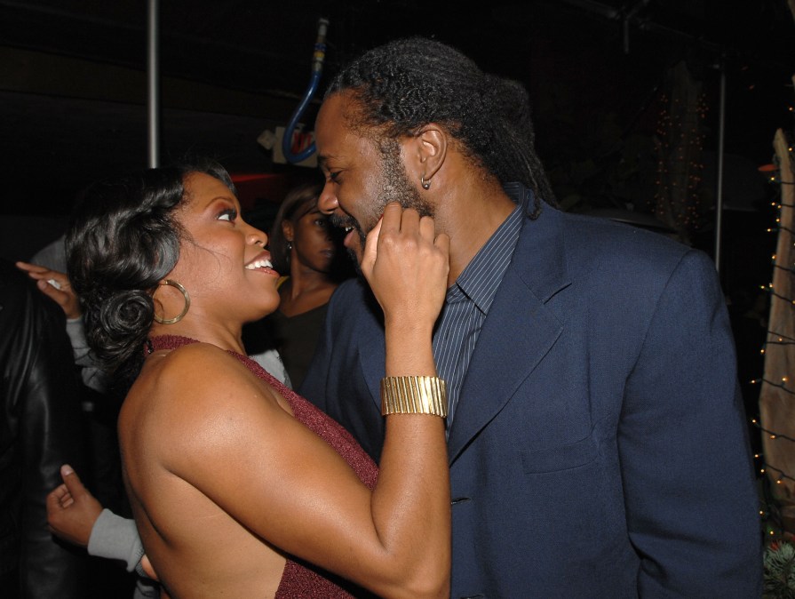 Actors Regina King (L) and Malcolm-Jamal Warner