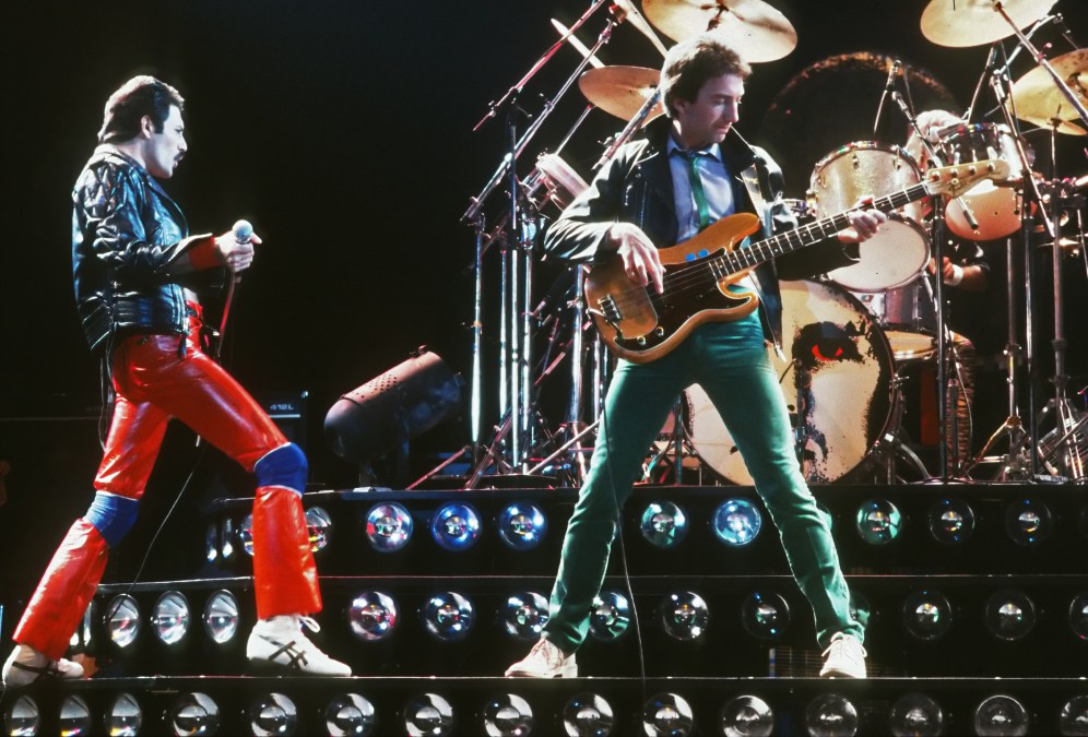 Freddie Mercury, John Deacon, Queen