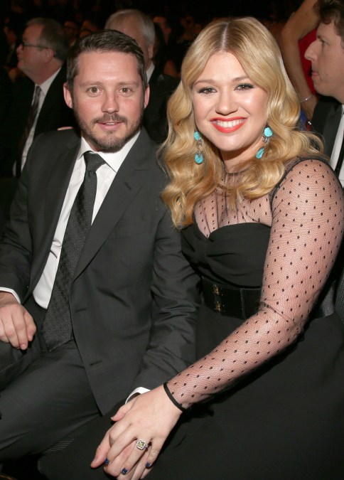 Singer Kelly Clarkson (R) and Brandon Blackstock 