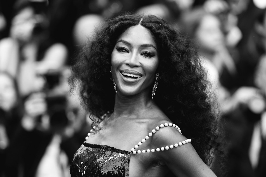 Naomi Campbell Shows Off Toned Body in Pink Bikini While Vacationing in Ibiza