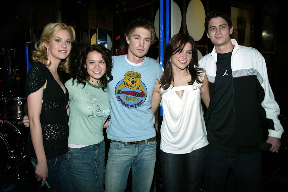 "One Tree Hill", Hilarie Burton, Chad Michael Murray, Sophia Bush, Bethany Joy Lenz, and James Lafferty
