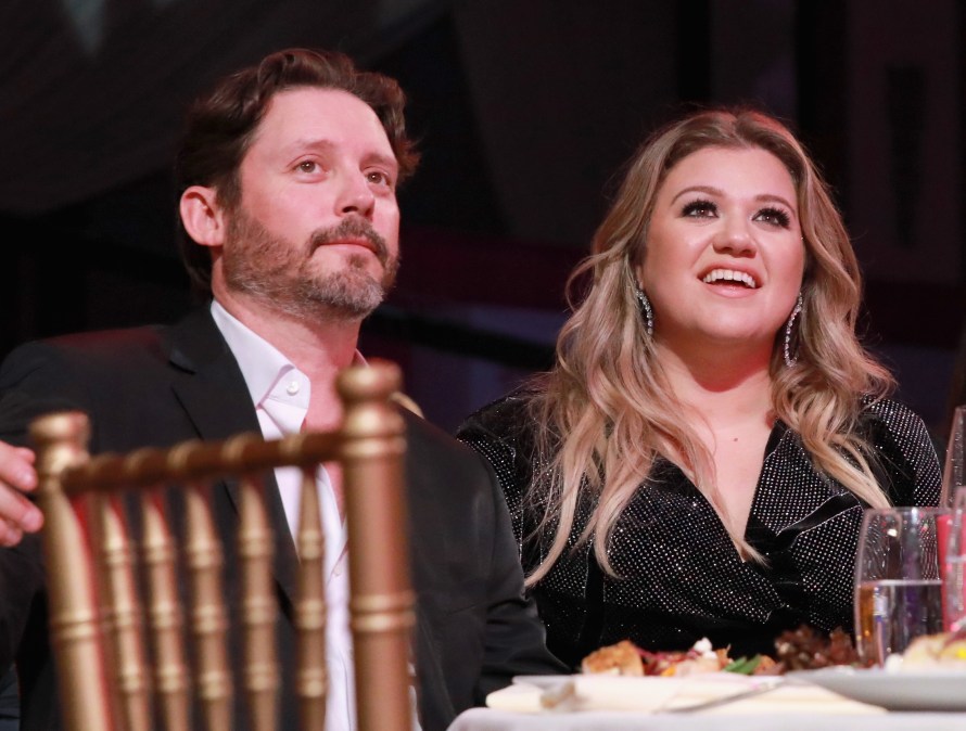 Brandon Blackstock (L) and honoree Kelly Clarkson