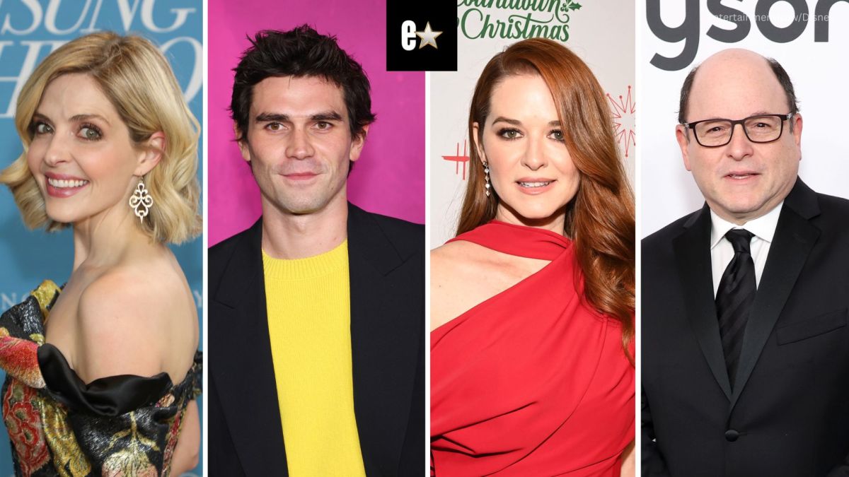 Jen Lilley, KJ Apa, Sarah Drew, and Jason Alexander
