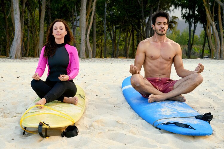 Lacey Chabert and Ektor Rivera