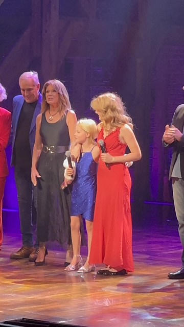 Van Der Beek’s Kids Join Cast for ‘Dawson’s Creek’ Theme at Reunion