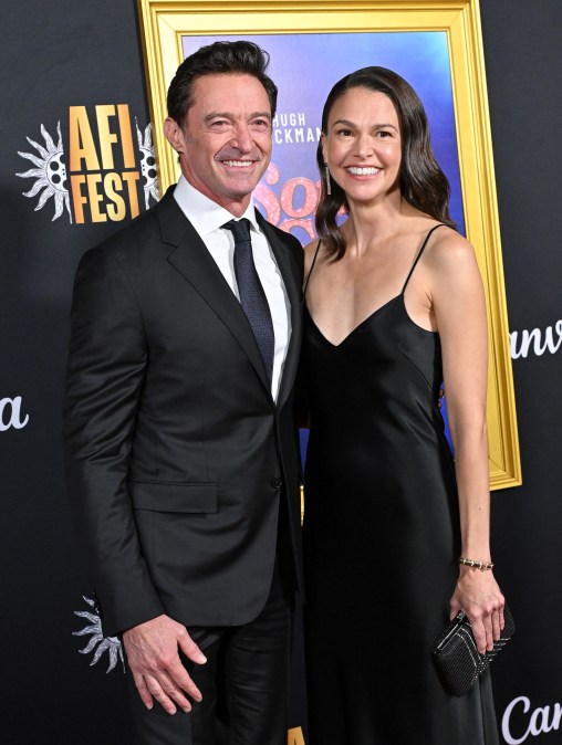 Australian actor Hugh Jackman (L) and US actress Sutton Foster