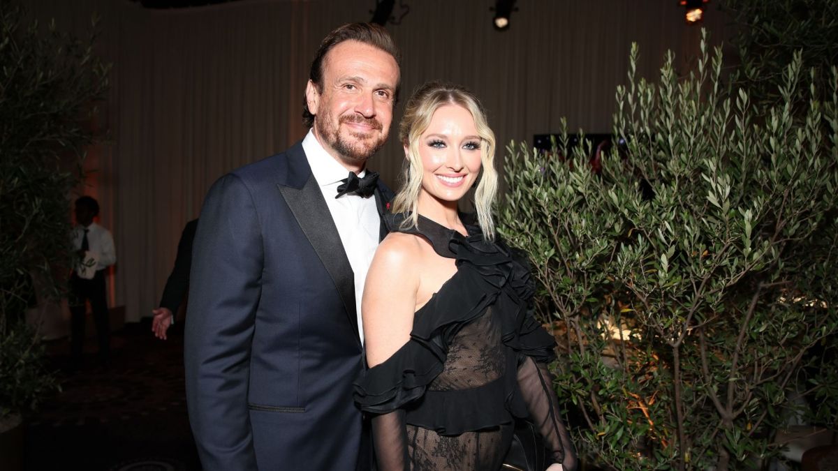 Jason Segel & Kayla Radomski