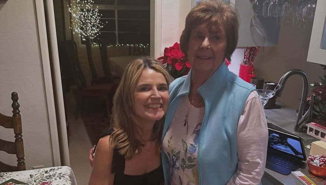 Nancy Guthrie with daughter Savannah