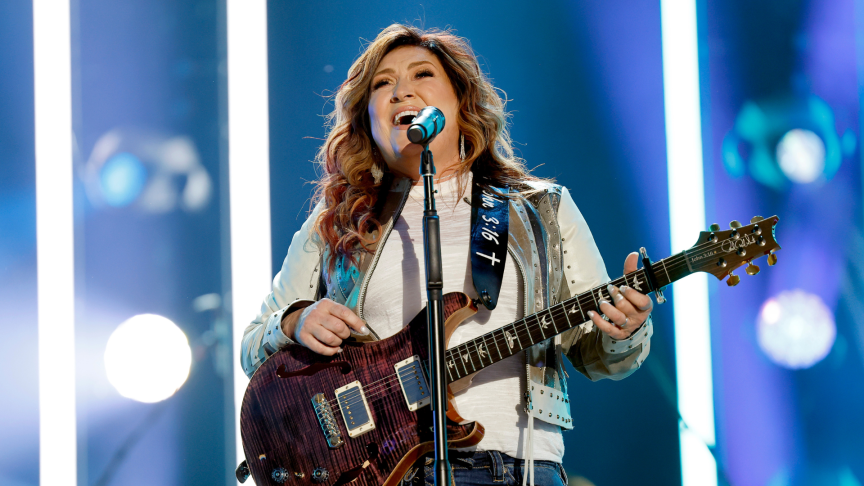 Jo Dee Messina